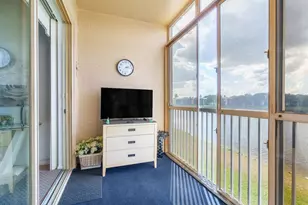 7647 Southampton Terrace, Tamarac, FL 33321 - Photo 2