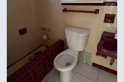 6911  Harding St, Hollywood, FL 33024 - Photo 12