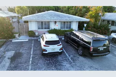 317 SE 12 Avenue, Pompano Beach, FL 33060 - Photo 1