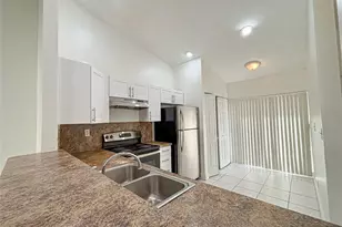 3553 Riverside Dr, Coral Springs, FL 33065 - Photo 4