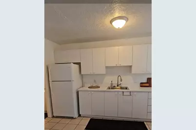 1021 SE Monterey Rd, Unit #1-39, Stuart, FL 34994 - Photo 6