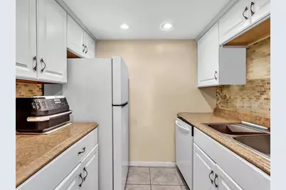 4115 NW 88th Ave, Unit #104, Coral Springs, FL 33065 - Photo 16