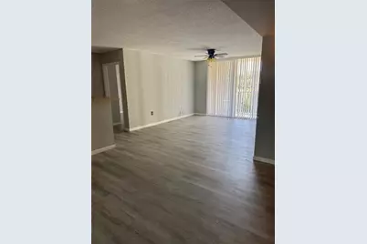 1721  Village Blvd, Unit #204, West Palm Beach, FL 33409 - Photo 10