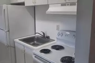 251 NW 177th St, Miami, FL 33169 - Photo 8