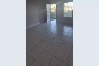 251 NW 177th St, Unit #105, Miami, FL 33169 - Photo 2