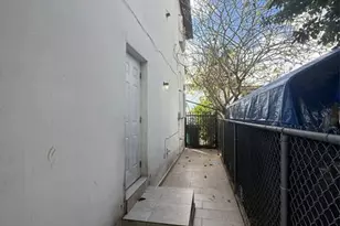 7325 SW 22nd St, Miami, FL 33122 - Photo 16