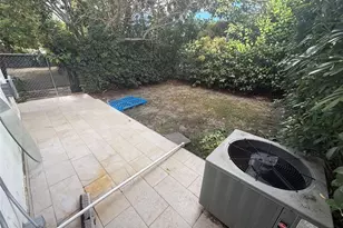 7325 SW 22nd St, Miami, FL 33122 - Photo 18