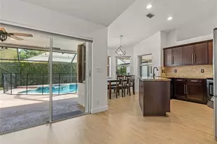 833 Heron Rd, Weston, FL 33326 - Photo 10