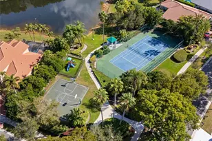 833 Heron Rd, Weston, FL 33326 - Photo 30