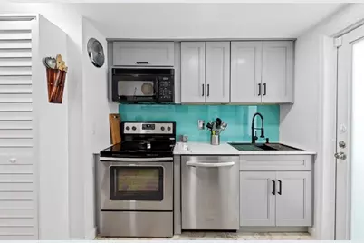 629  Kensington Pl, Wilton Manors, FL 33305 - Photo 54