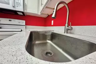 154 Prescott H, Deerfield Beach, FL 33442 - Photo 8