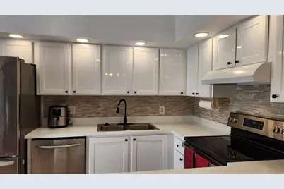 570 N Tropic Ln. 4- C, Unit #4, Vero Beach, FL 32960 - Photo 1