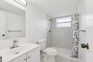 8330 Sands Point Blvd, Fort Lauderdale, FL 33321 - Photo 6