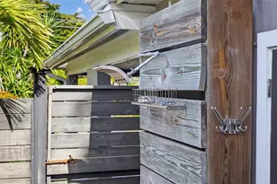 780 NW 33rd St, Oakland Park, FL 33309 - Photo 40