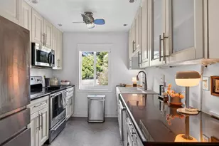 780 NW 33rd St, Oakland Park, FL 33309 - Photo 4