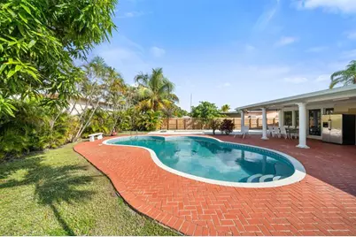 5317  Harrison St, Hollywood, FL 33021 - Photo 8