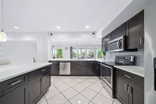 5317 Harrison St, Hollywood, FL 33021 - Photo 4