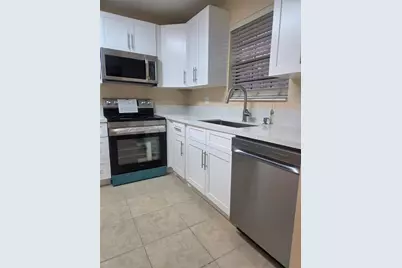 3351 NW 85th Ave, Unit #114, Coral Springs, FL 33065 - Photo 6