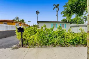 8236 NW 1st Pl, Miami, FL 33150 - Photo 1