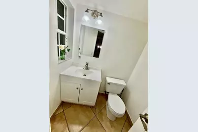 5171 NW 87th Ter, Lauderhill, FL 33351 - Photo 10