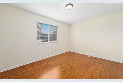 8496 NW 40th St, Coral Springs, FL 33065 - Photo 20