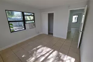 1113 SW 15th Terrace, Fort Lauderdale, FL 33312 - Photo 10