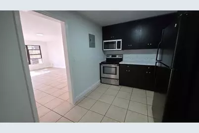 1113 SW 15th Ter, Unit #5, Fort Lauderdale, FL 33312 - Photo 2