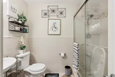 414 SW 79th Ter, North Lauderdale, FL 33068 - Photo 10