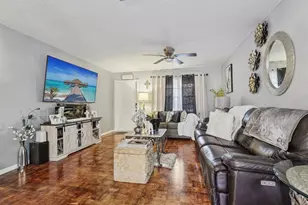 414 SW 79th Terrace, North Lauderdale, FL 33068 - Photo 4