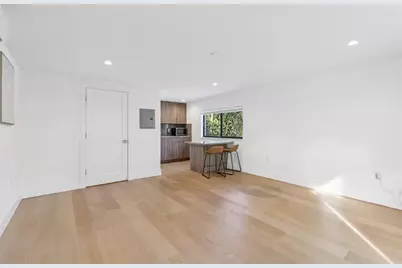 1660 SW 32nd Ct, Miami, FL 33145 - Photo 28