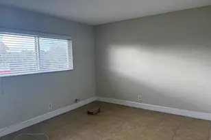 5811 NW 17th Pl, Sunrise, FL 33313 - Photo 10