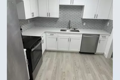 8550  Taft St, Pembroke Pines, FL 33024 - Photo 4