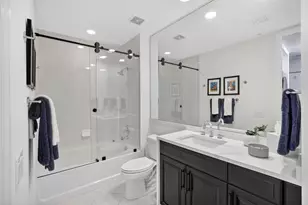 347 N New River Dr Unit #Ph 6, Fort Lauderdale, FL 33301 - Photo 32