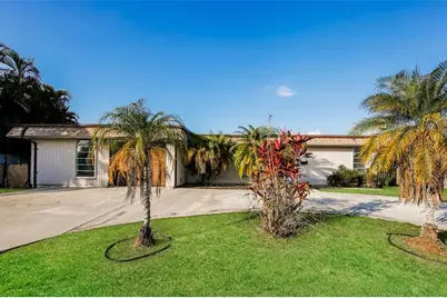 6609 NW 80th Ct, Tamarac, FL 33321 - Photo 2