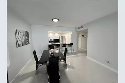 19380  Collins Ave, Unit #615, Sunny Isles Beach, FL 33160 - Photo 10