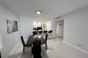 19380 Collins Ave, Sunny Isles Beach, FL 33160 - Photo 10