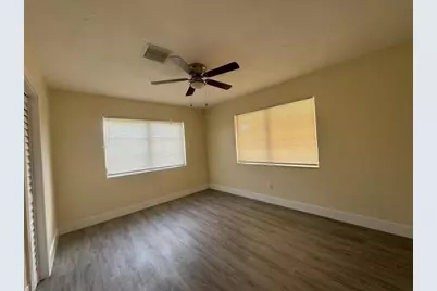 6817 SW 10th St, Pembroke Pines, FL 33023 - Photo 20