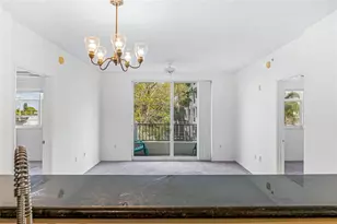 2421 NE 65th St, Fort Lauderdale, FL 33308 - Photo 8