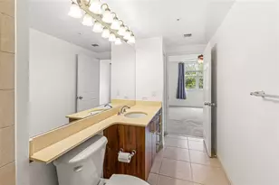 2421 NE 65th St, Fort Lauderdale, FL 33308 - Photo 20