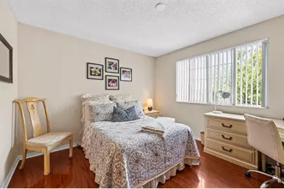 2005 SE 10th Ave, Unit #410, Fort Lauderdale, FL 33316 - Photo 14