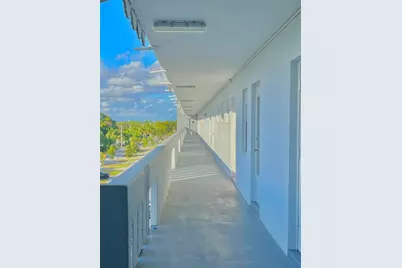 1000 NE 14th Ave, Unit #503, Hallandale Beach, FL 33009 - Photo 6