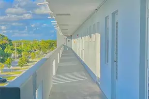 1000 NE 14th Ave, Hallandale Beach, FL 33009 - Photo 6