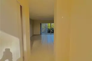 1000 NE 14th Ave, Hallandale Beach, FL 33009 - Photo 10