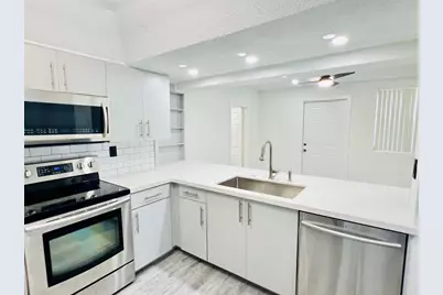 3316 NW 33rd Ct, Lauderdale Lakes, FL 33309 - Photo 4