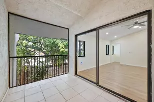 19986 NE 5th Ct, Miami, FL 33179 - Photo 34