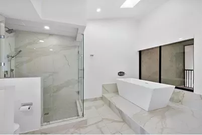 19986 NE 5th Ct, Unit #4D, Miami, FL 33179 - Photo 28