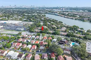 19986 NE 5th Ct, Miami, FL 33179 - Photo 42