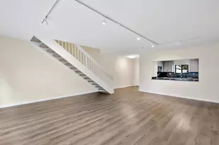 19986 NE 5th Ct, Miami, FL 33179 - Photo 12