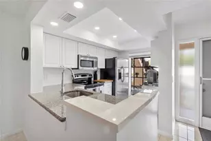 2289 SW 15th St, Deerfield Beach, FL 33442 - Photo 6