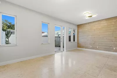 302 NE 8th Ave, Unit #0, Fort Lauderdale, FL 33301 - Photo 18